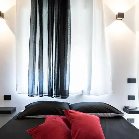 Black & White Bed & Breakfast Otranto